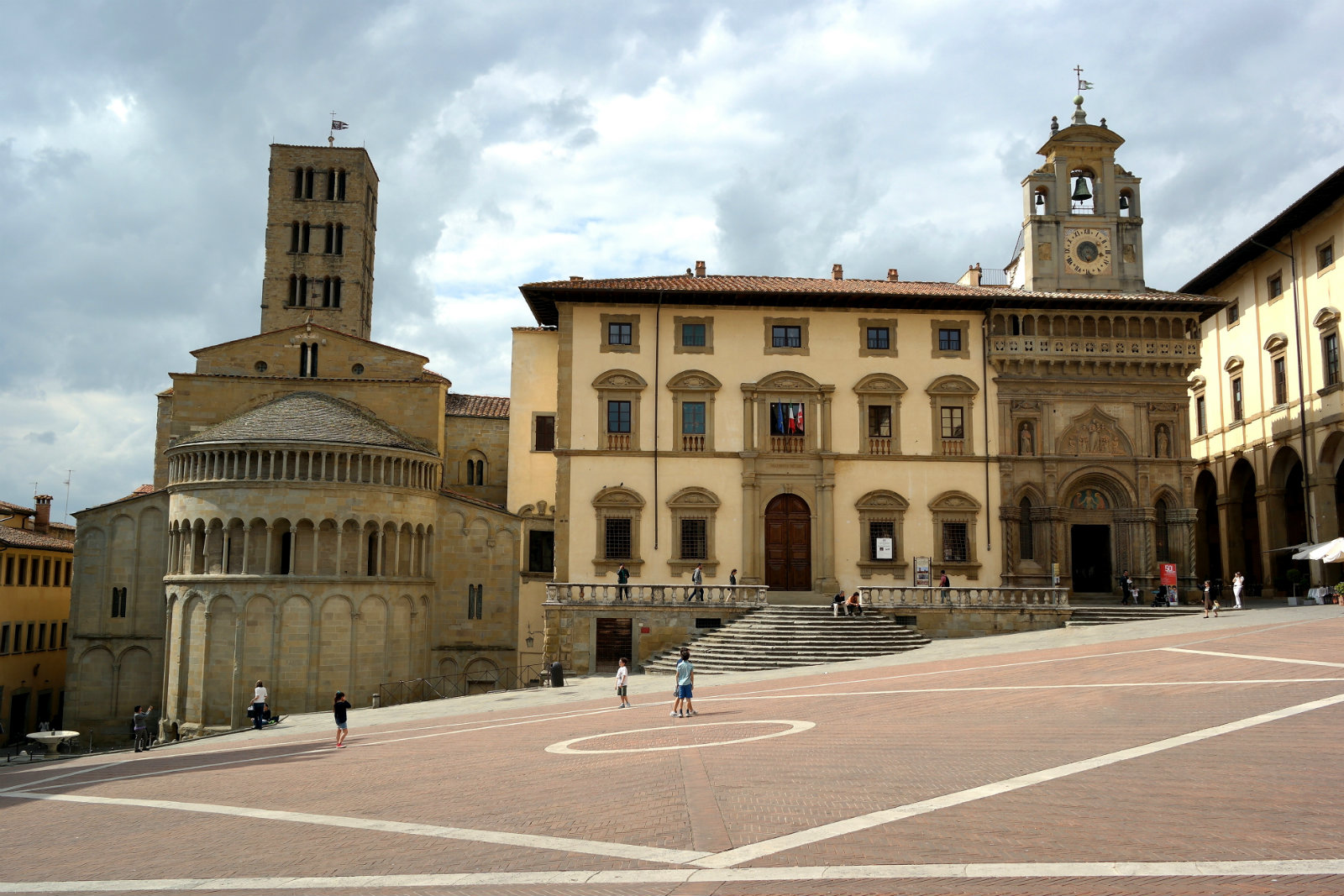 AREZZO CITY OF CHRISTMAS Arezzo Tuscany DLT Viaggi